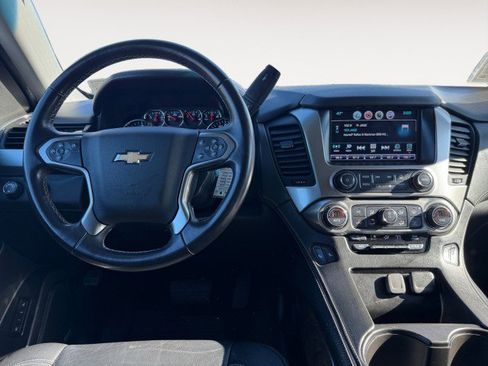 Used 2018 Chevrolet Tahoe LT image 4