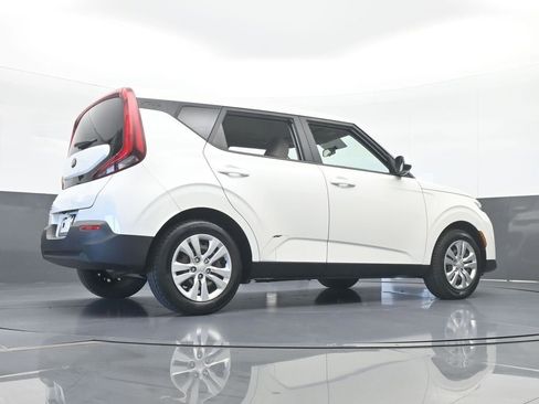 Used 2021 Kia Soul LX image 54