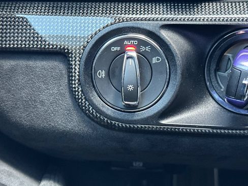 Certified 2018 Porsche 911 GT2 RS RWD image 32