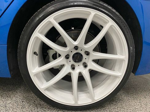 Used 2019 Kia Stinger Premium image 24