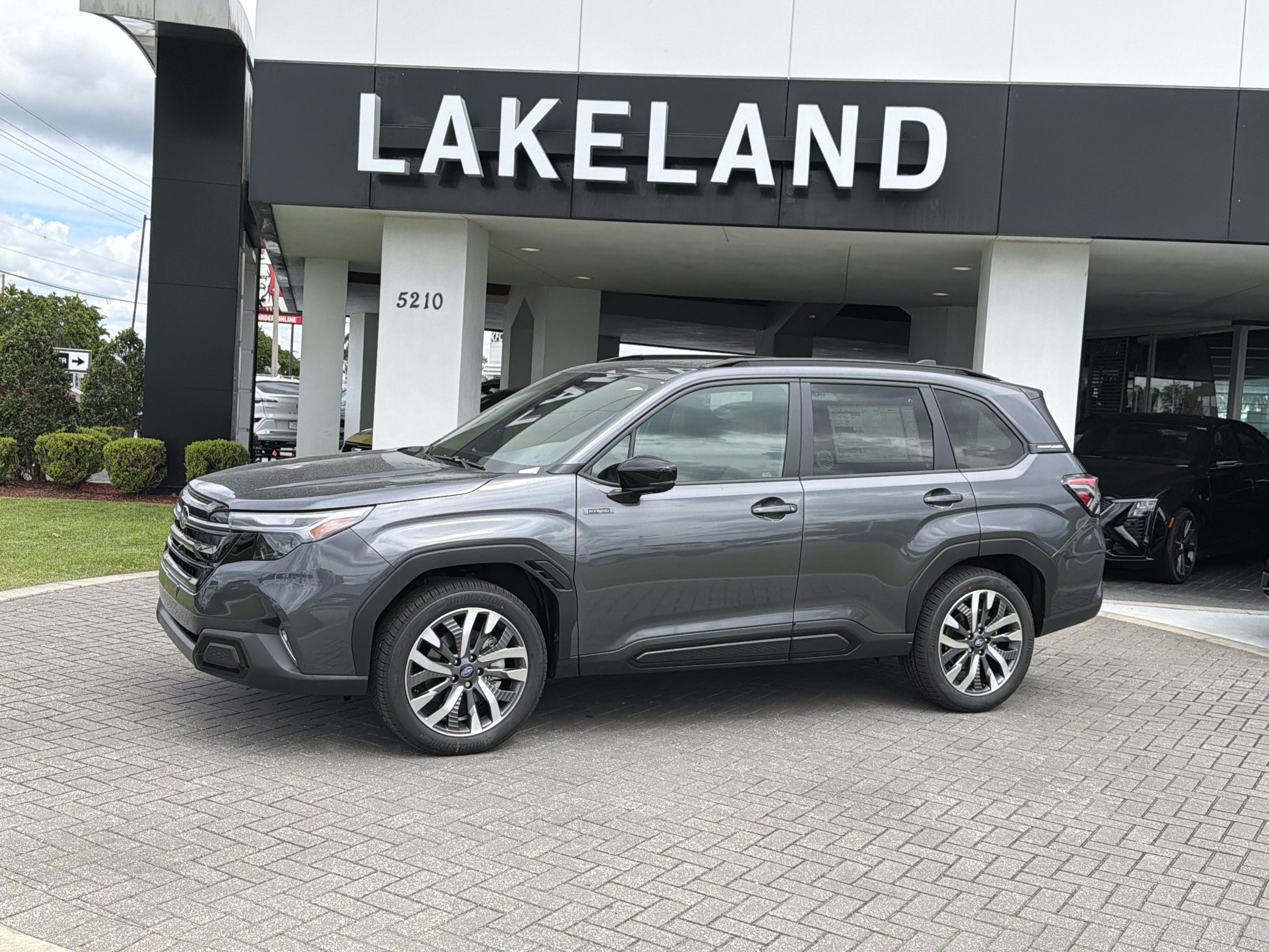 New 2026 Subaru Forester Touring AWD/4WD image 2