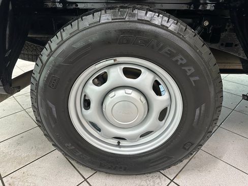 Used 2024 Ford F150 XL image 19