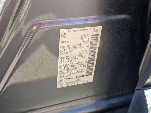 Used 2016 Nissan Murano S AWD/4WD image 28