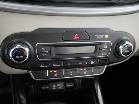 Used 2019 Kia Sorento EX w/ EX Touring Package image 23