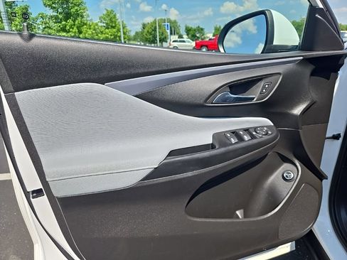 Used 2024 Buick Envista Preferred w/ Convenience I Package FWD image 27