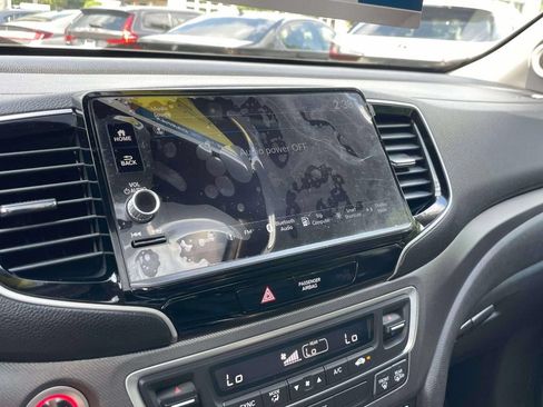 Certified 2025 Honda Ridgeline RTL image 29