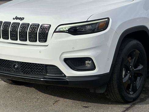 Used 2023 Jeep Cherokee Altitude Lux w/ Lux Elite Package image 8