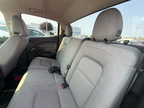 Used 2016 Chevrolet Colorado W/T w/ WT Convenience Package AWD/4WD image 10