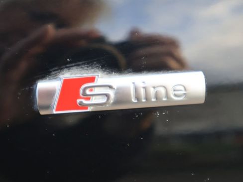 Used 2024 Audi Q3 2.0T Premium image 10