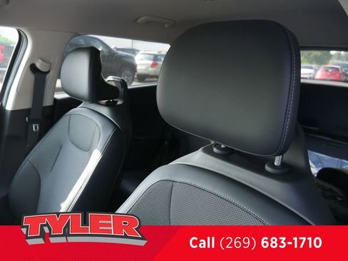 New 2025 Kia EV6 Light w/ Light LR Technology Package image 39