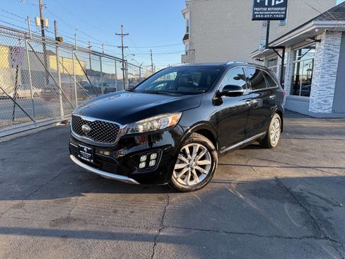 Used 2016 Kia Sorento SX w/ SXL Technology Package image 1