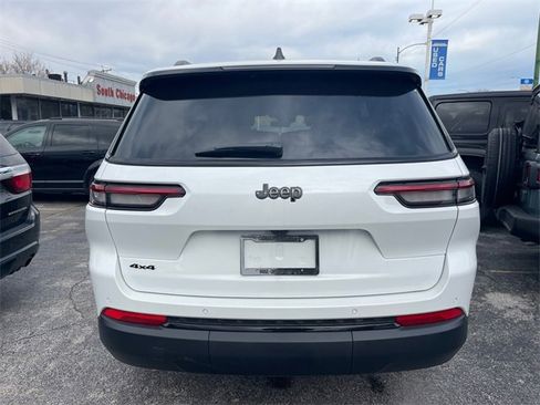 New 2025 Jeep Grand Cherokee L Altitude image 25