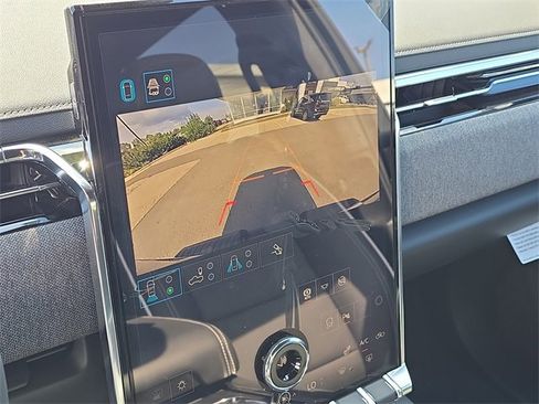 New 2026 GMC Sierra EV Elevation w/ LPO, Elevation Dark Package image 15