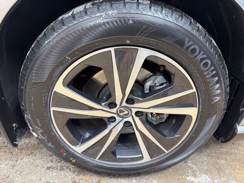 Used 2023 Lexus RX 350 Premium w/ Accessory Package image 33