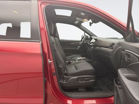 Used 2023 Honda Passport EX-L image 17