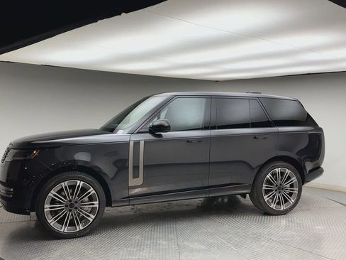 New 2026 Land Rover Range Rover SE AWD/4WD image 6