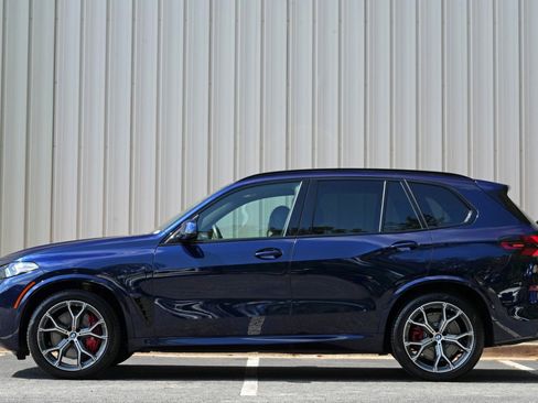 Used 2026 BMW X5 xDrive50e w/ M Sport Package AWD/4WD image 9
