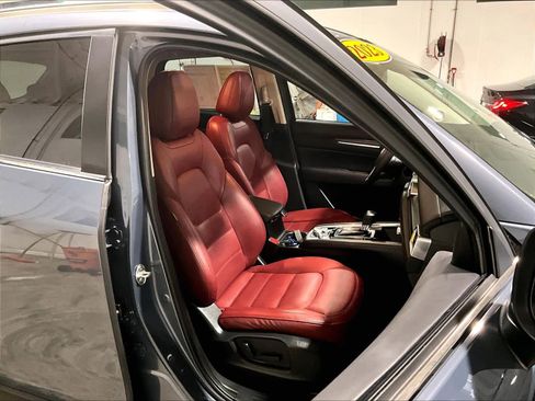 Used 2023 MAZDA CX-5 Carbon Edition image 11