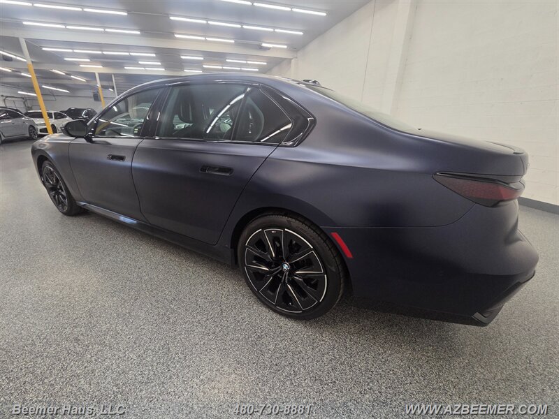 Used 2024 BMW i7 xDrive60 w/ M Sport Package RWD image 7