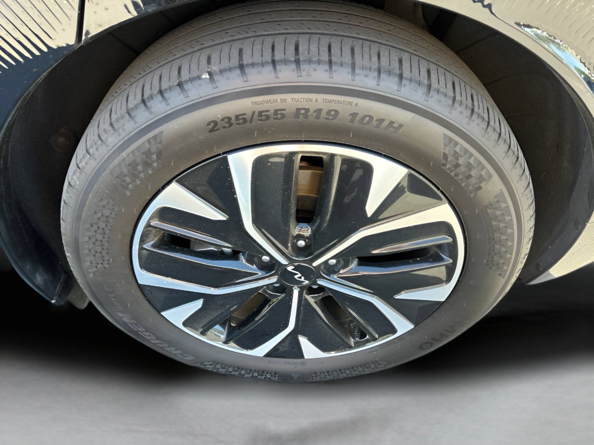 Used 2024 Kia EV6 Wind AWD/4WD image 15