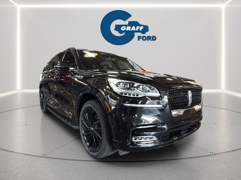 Used 2021 Lincoln Aviator Reserve w/ Equipment Group 210A image 11