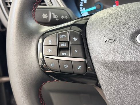 Used 2022 Ford Escape SEL w/ SEL Stealth AWD Package image 48
