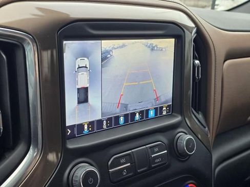 Used 2023 Chevrolet Silverado 3500 High Country image 33