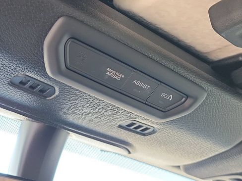 Used 2021 Jeep Wrangler Unlimited Sahara AWD/4WD image 27