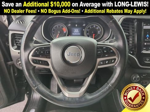 Used 2019 Jeep Cherokee Limited w/ Technology Group image 23