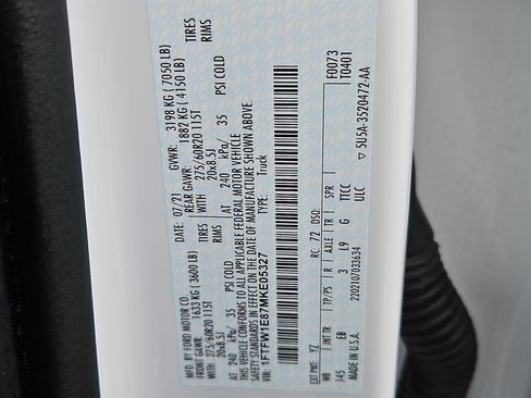 Used 2021 Ford F150 Lariat w/ Max Trailer Tow Package image 37