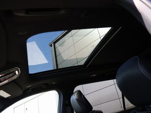 New 2026 Jeep Grand Cherokee L Limited image 27