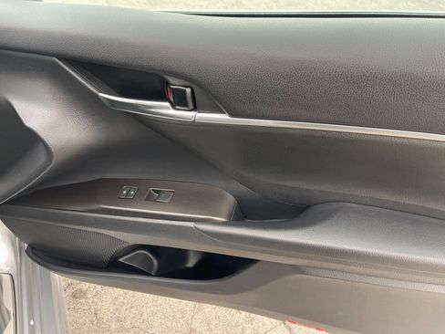 Used 2024 Toyota Camry SE FWD image 20