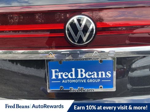 New 2026 Volkswagen Atlas Cross Sport SE image 8