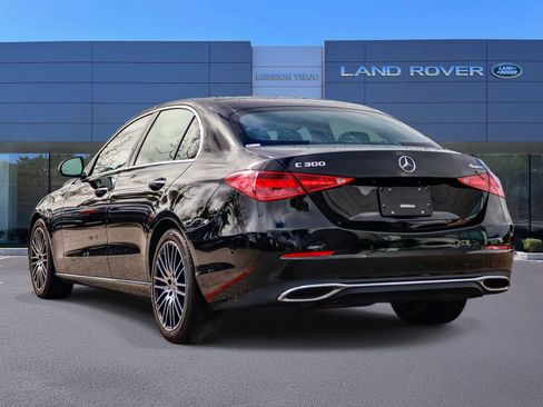 Used 2025 Mercedes-Benz C 300 4MATIC Sedan image 6