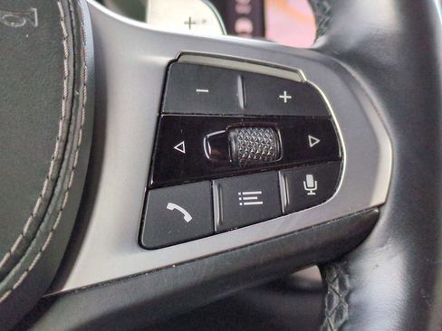 Used 2020 BMW X7 M50i w/ Dynamic Handling Package image 27