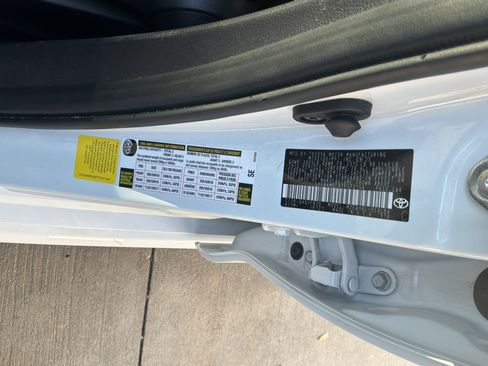 Used 2026 Toyota Corolla LE image 32