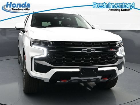 Used 2024 Chevrolet Tahoe Z71 w/ Luxury Package AWD/4WD image 1