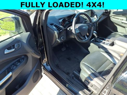 Used 2018 Ford Escape Titanium image 11