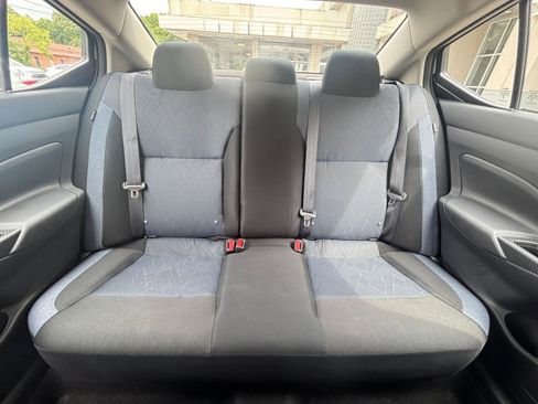 Used 2025 Nissan Versa SV FWD image 37
