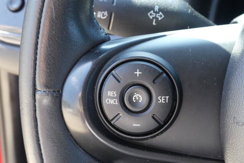 Used 2020 MINI Cooper Countryman FWD image 19