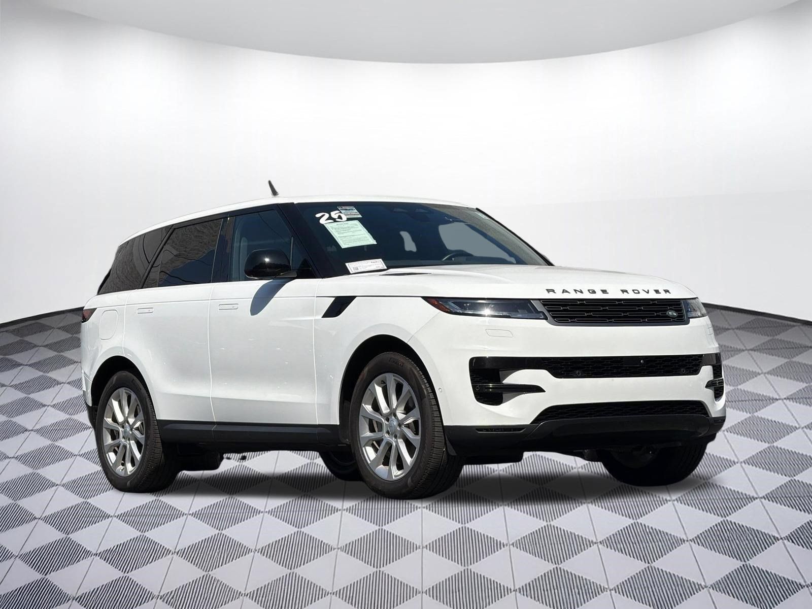 Used 2025 Land Rover Range Rover Sport SE AWD/4WD image 7