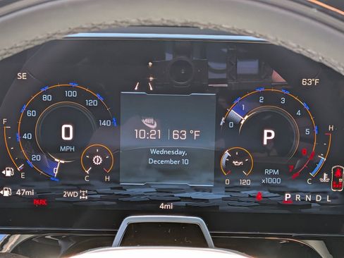 New 2026 Chevrolet Suburban High Country w/ Sun And Tow Package AWD/4WD image 12