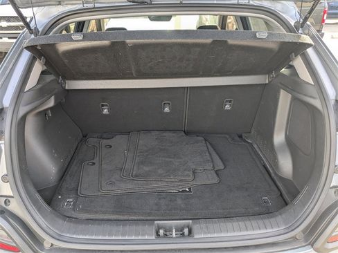 Used 2020 Hyundai Kona SEL Plus w/ Cargo Package image 13