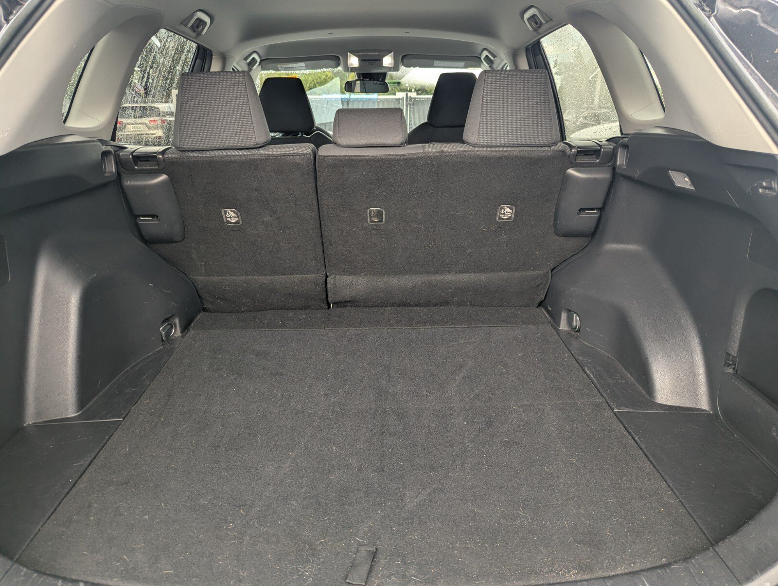 Used 2021 Toyota RAV4 LE FWD image 43