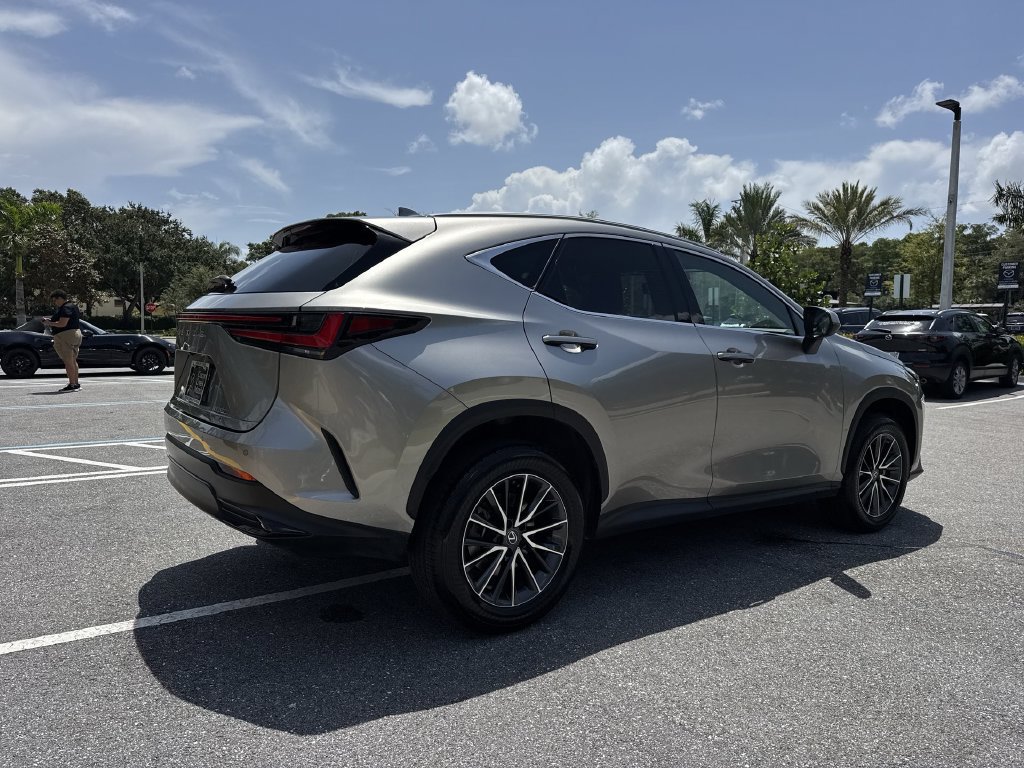 Used 2023 Lexus NX 350 AWD image 24