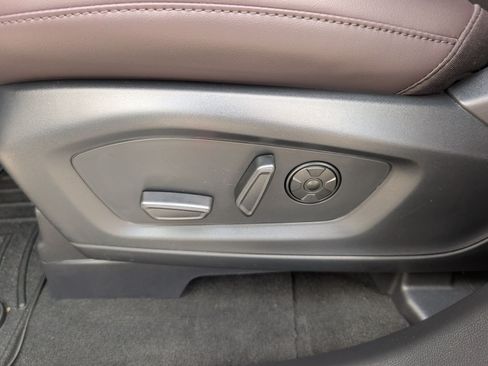 New 2026 Ford Explorer Platinum RWD image 16