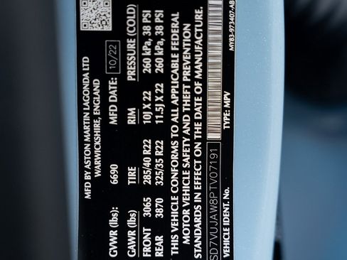 Used 2023 Aston Martin DBX image 55