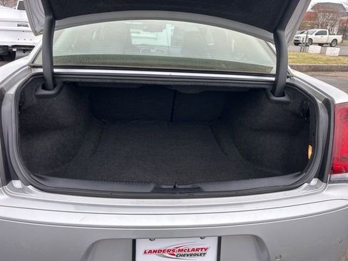 Used 2021 Chrysler 300 Touring L image 28