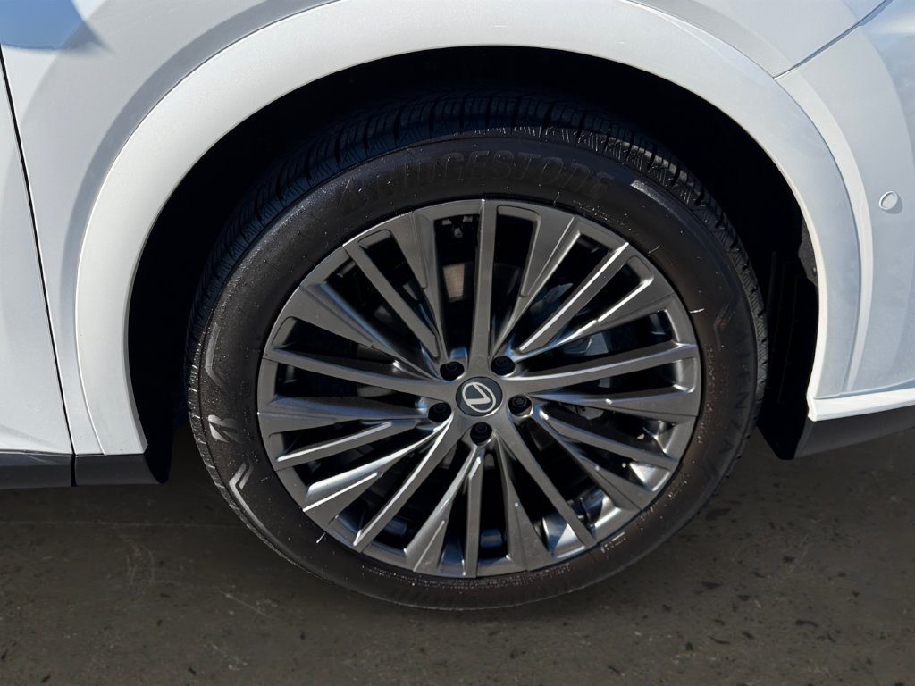 Certified 2026 Lexus RX 350 AWD w/ Convenience Package image 27