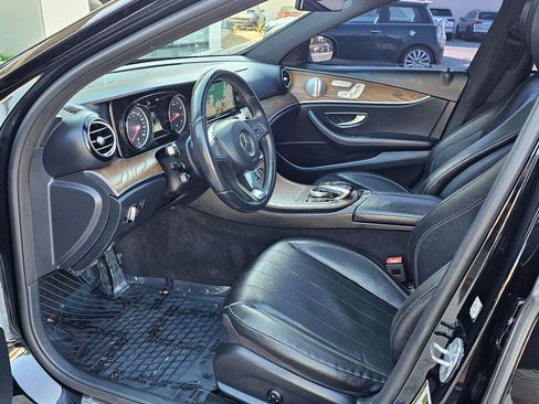 Used 2018 Mercedes-Benz E 300 4MATIC image 16